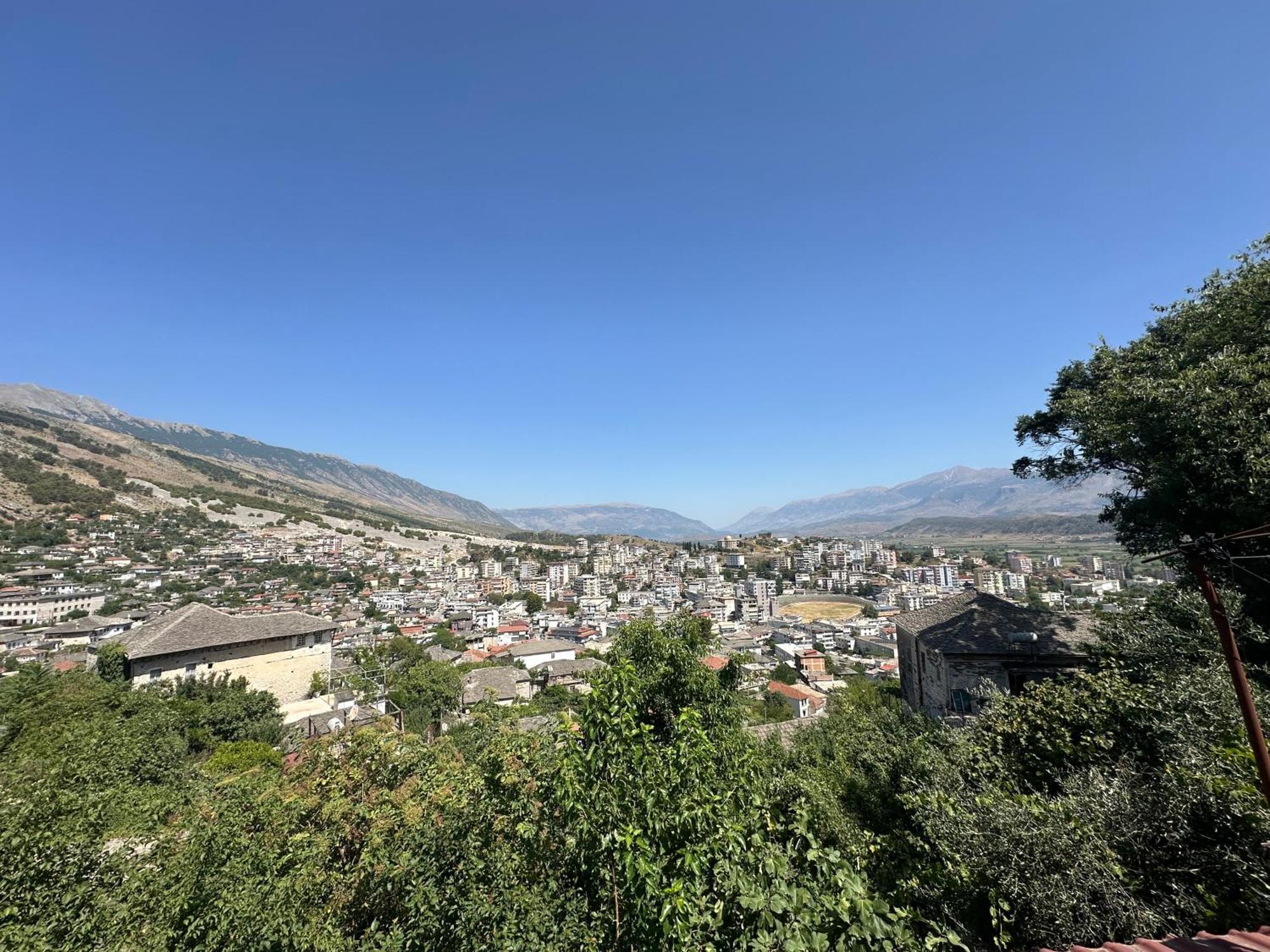 Hotel Grandpas House Gjirokastër Exterior foto